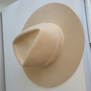 Lack Of Color Wide Brim Fedora in Beige
